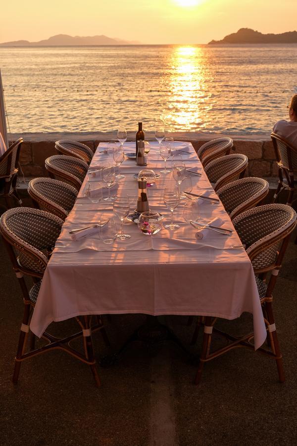 Hotel Glavovic ロプド エクステリア 写真